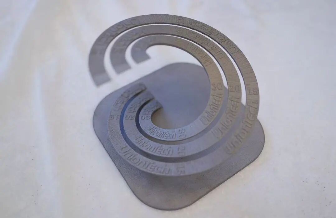 大型3d打印机联泰科技